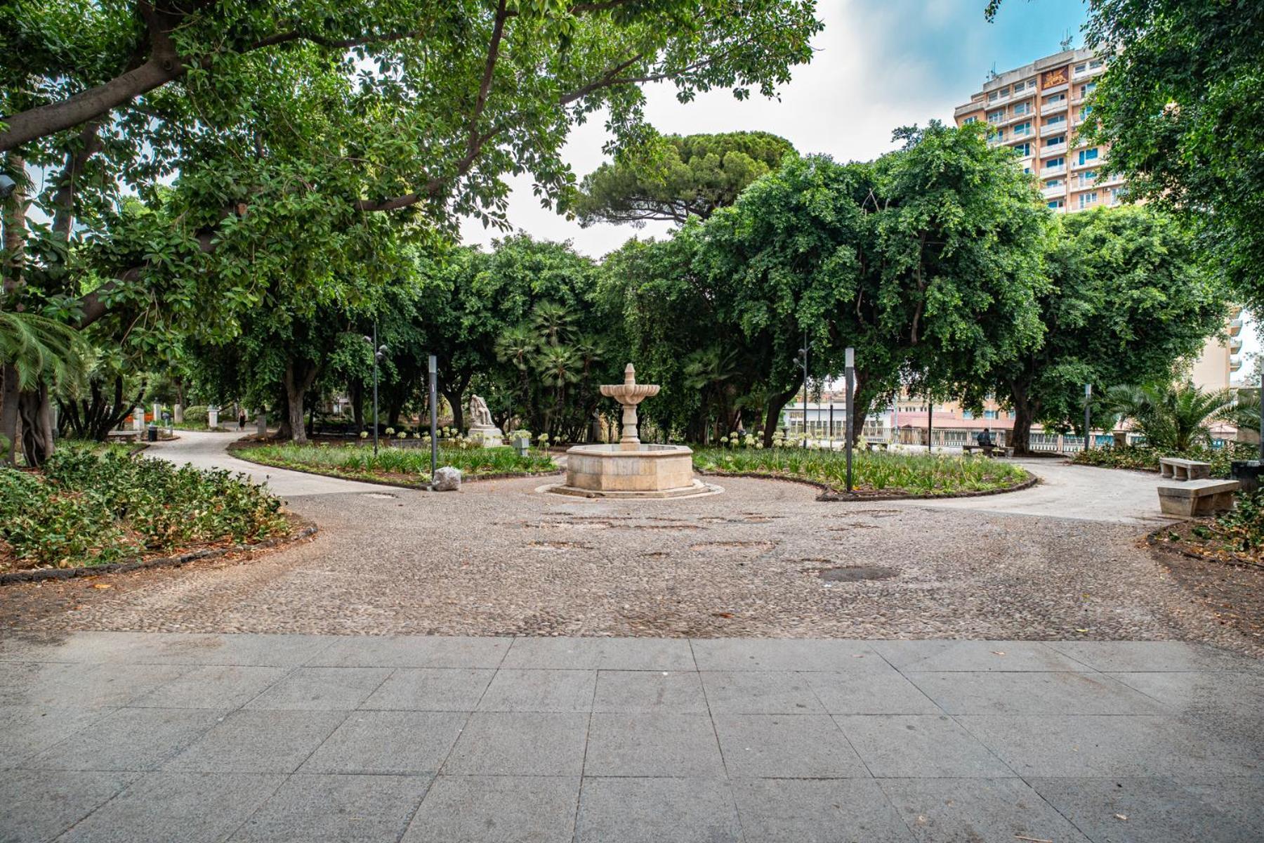 Roccaromana Home Catania Bagian luar foto